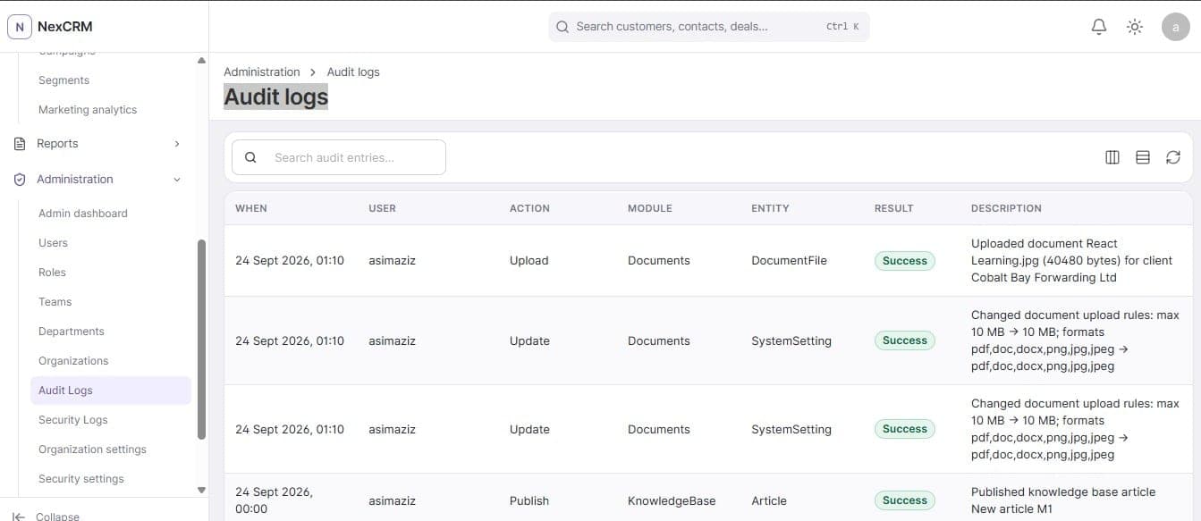 Audit log table recording the time, user, action, module, entity and result of each change, with descriptions that spell out the previous and new values.